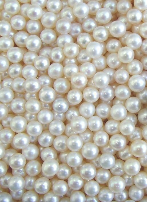 Zhen Zhu - Unique pearls for a personal touchs achtergrond