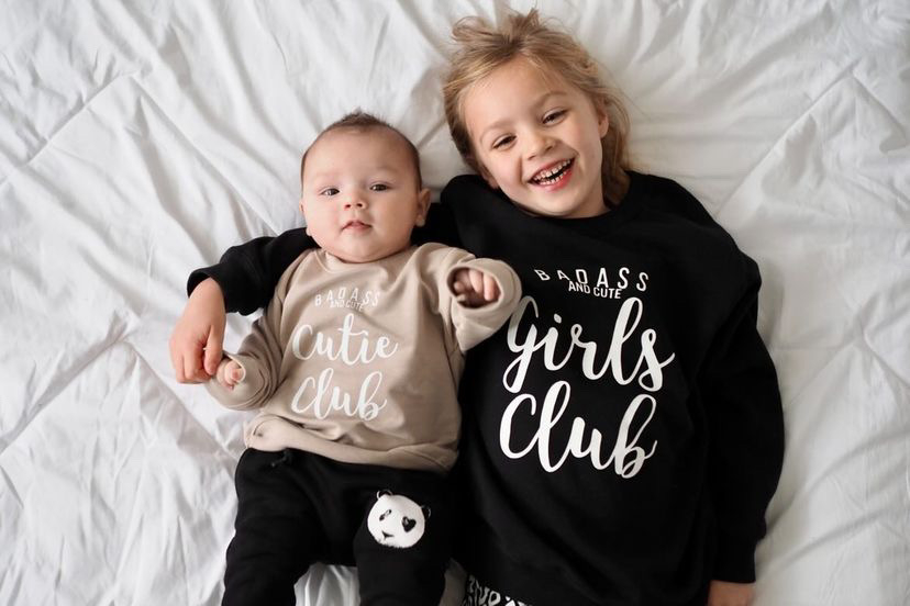 Badass and Cute Hintergrund