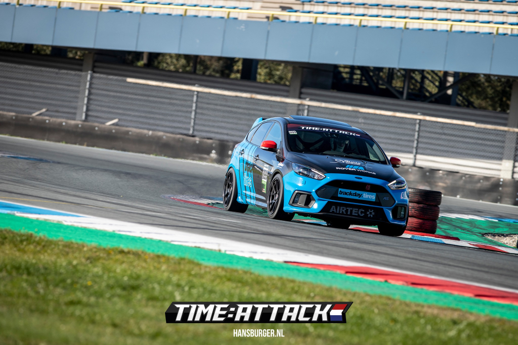 trackday.tiress achtergrond