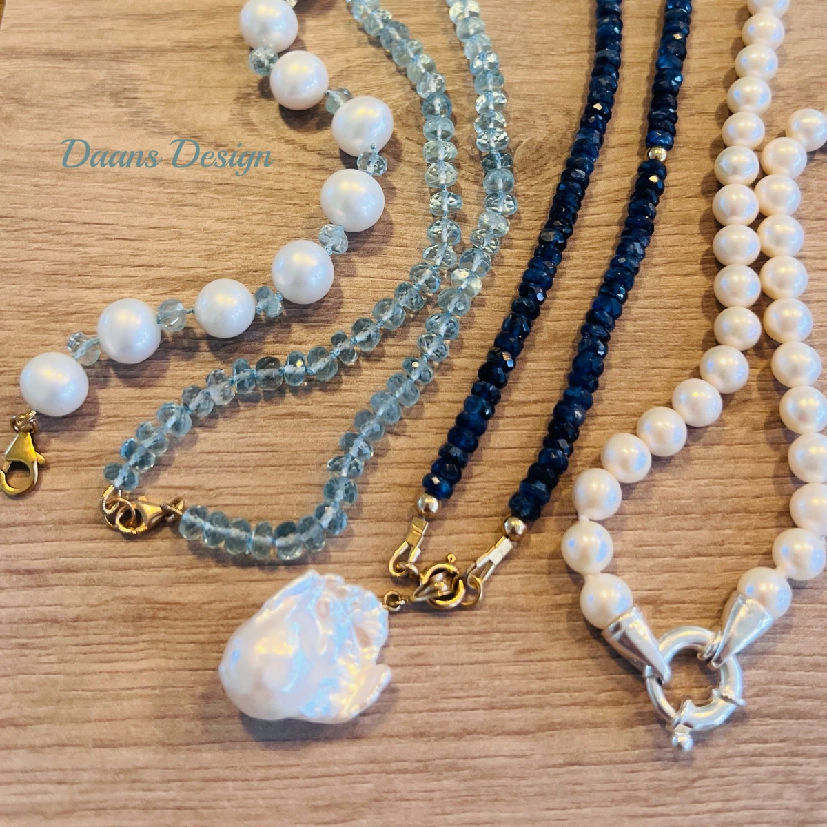 Daans Designs achtergrond