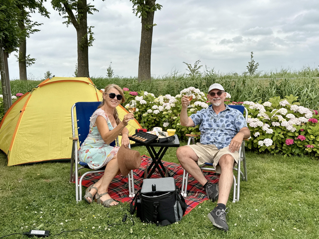 THINGS-TO-BUYs achtergrond