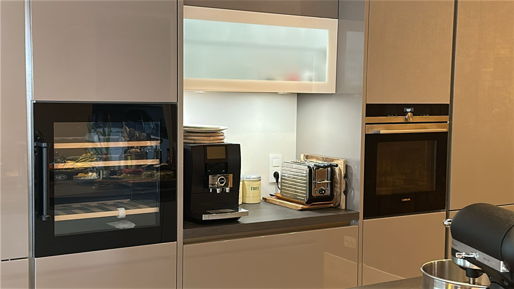 Wijnklimaatkast Experts achtergrond