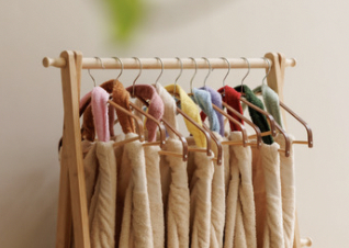 VrolijkeVriendins achtergrond