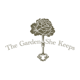 Logo van The Garden She Keeps